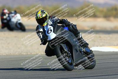 media/Jan-09-2022-SoCal Trackdays (Sun) [[2b1fec8404]]/Turn 14 (10am)/